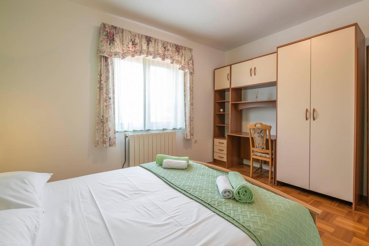 Villa Margerita With Private Pool, Yard And Parking Kaštelir Zewnętrze zdjęcie
