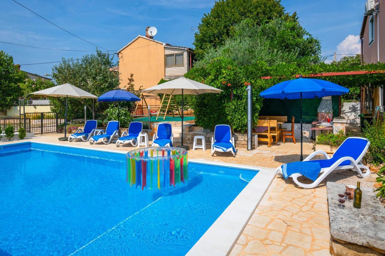 Villa Margerita With Private Pool, Yard And Parking Kaštelir Zewnętrze zdjęcie