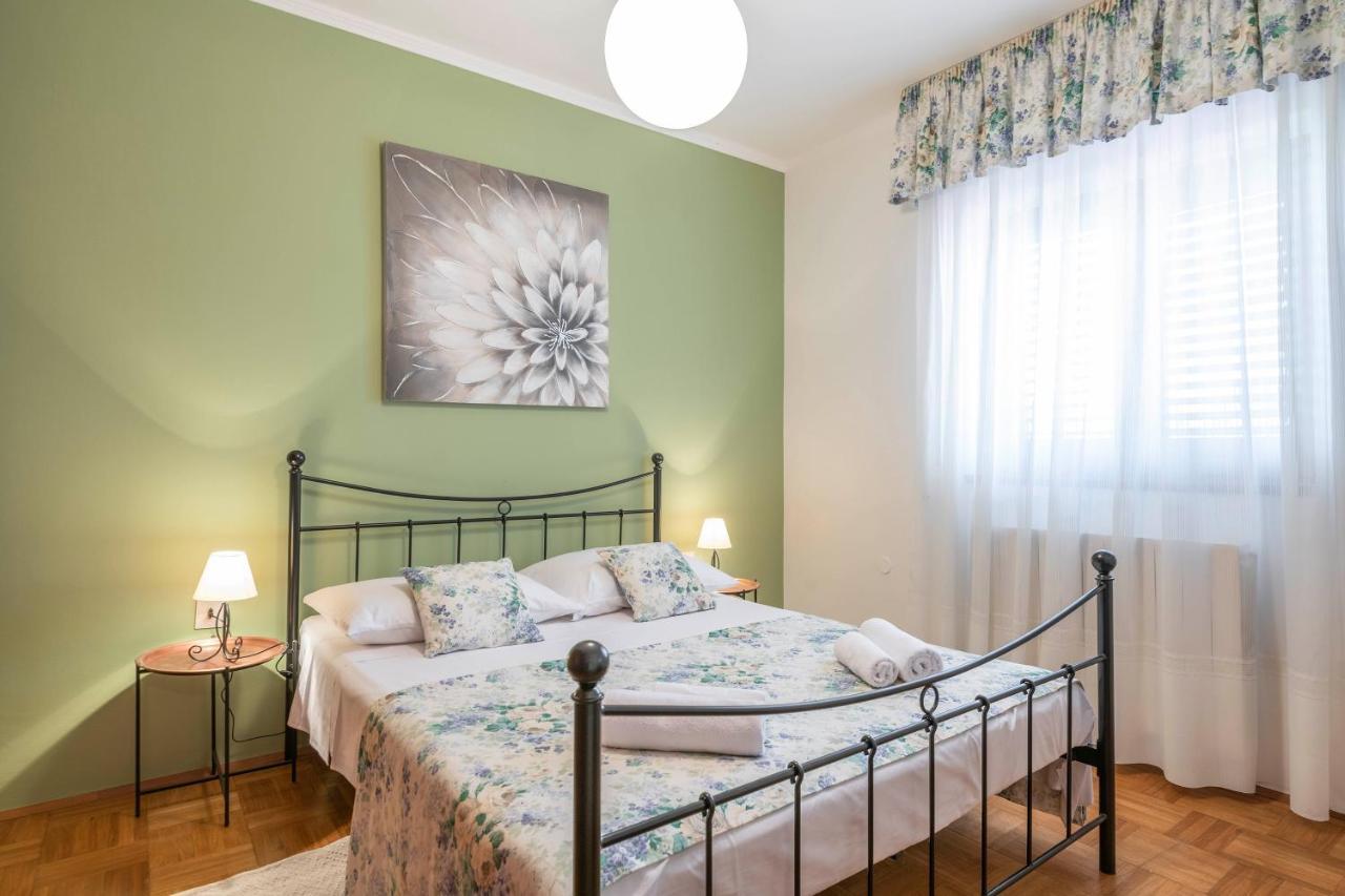 Villa Margerita With Private Pool, Yard And Parking Kaštelir Zewnętrze zdjęcie